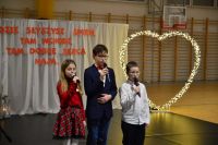 „Gdzie słyszysz śpiew, tam wchodź, tam dobre serce mają”- koncert kolęd w ZSP w Łeknie