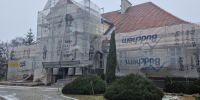 Trwają prace remontowe i renowacyjne budynku DPS w Srebrnej Górze