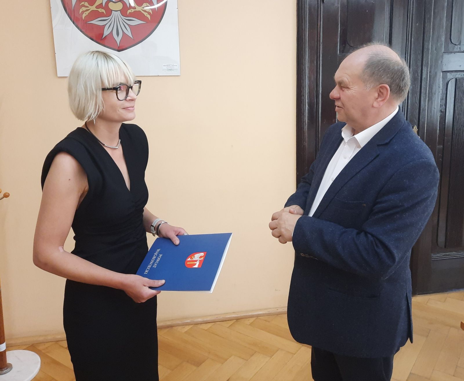 Powierzenie stanowiska dyrektora Ogniska Pracy Pozaszkolnej w Wągrowcu Pani Katarzynie Kuczerepie-Budzyńskiej