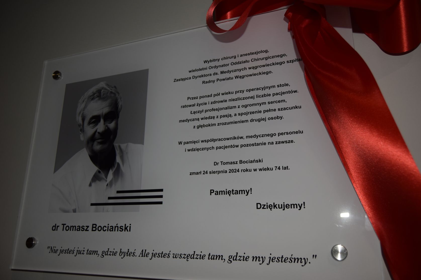 Odsłonięto tablicę upamiętniającą dr. Tomasza Bociańskiego