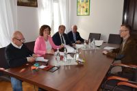 Włodarze podpisali umowy na dofinansowanie z PFRON