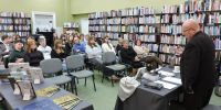 Andrzej Dębkowski w Powiatowej Bibliotece Publicznej w Wągrowcu