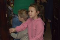 Rybki udekorowały choinkę w starostwie