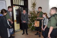 "Pielęgnuj dobro w sobie" - Betlejemskie Światło Pokoju w starostwie