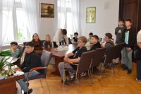 Wizyta młodzieży ze Szkoły Podstawowej nr 2 w Starostwie Powiatowym
