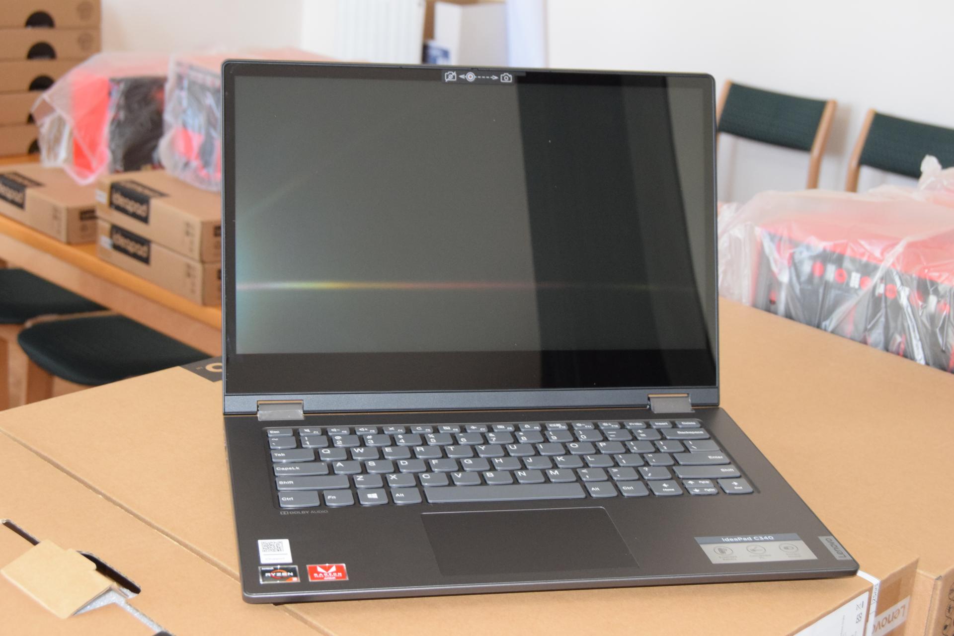 Laptopy dla uczniów