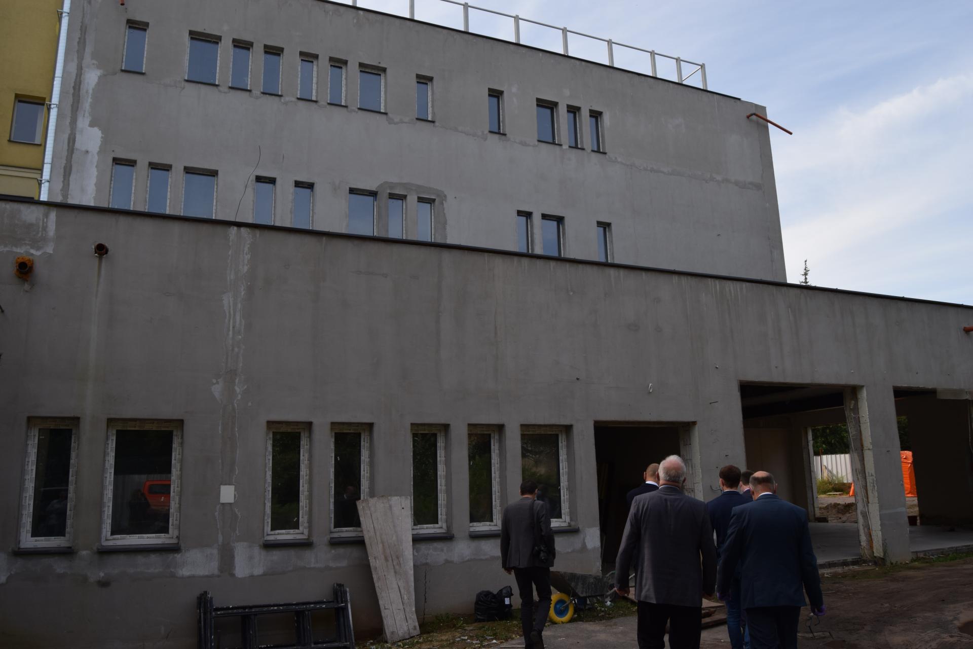 Radni zdecydowali - będą dodatkowe środki na rozbudowę szpitala