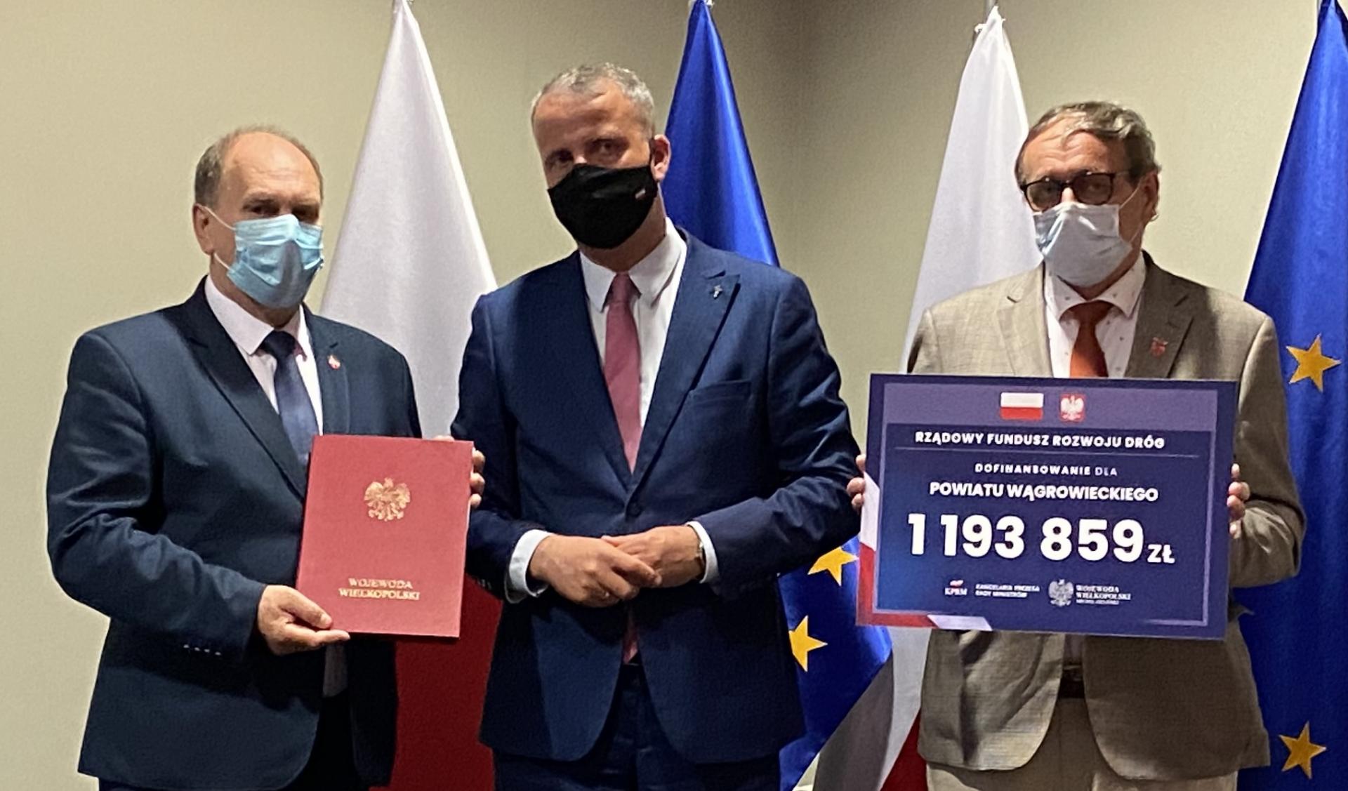 Kolejne miliony na drogi dla Powiatu Wągrowieckiego - umowa podpisana!