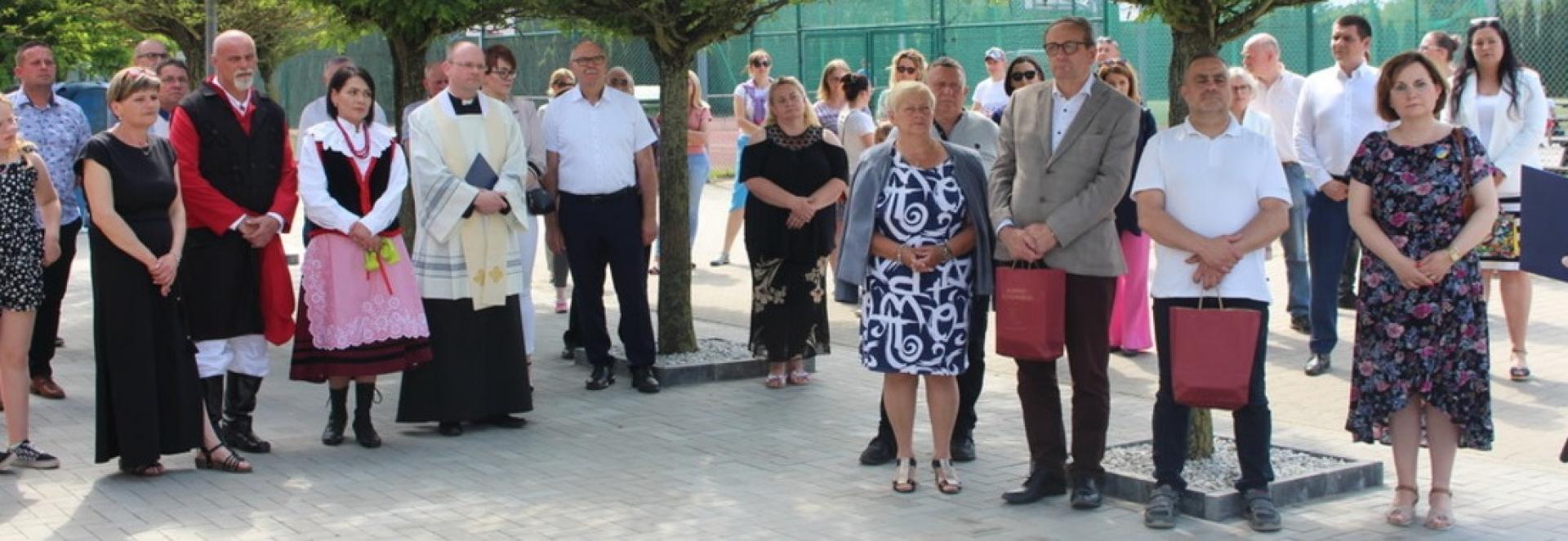 Otwarcie ośrodka edukacji ekologicznej wraz ze ścieżką edukacyjną w Sołectwie Kobylec