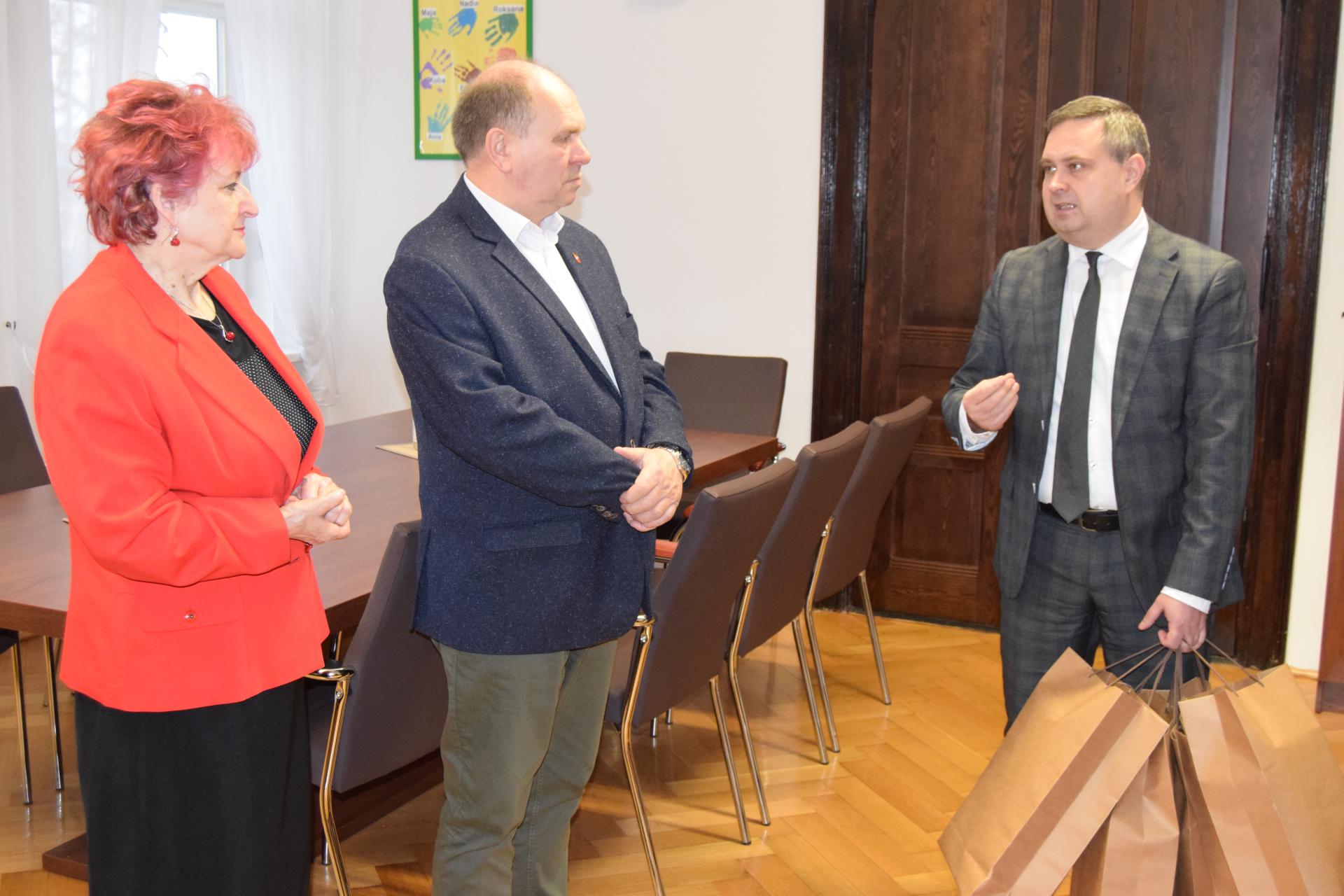 Powiat Wągrowiecki otrzymał podziękowania od Rejonu Pułyńskiego