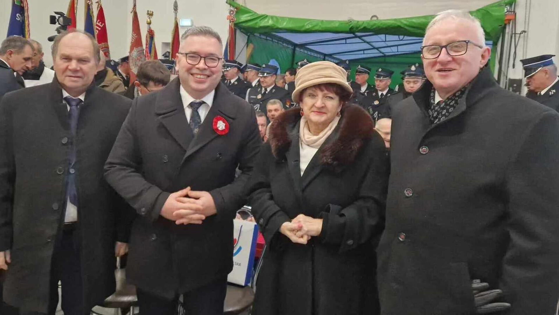 Piękne jubileusze i otwarcie nowoczesnej remizy strażackiej w Olesznie