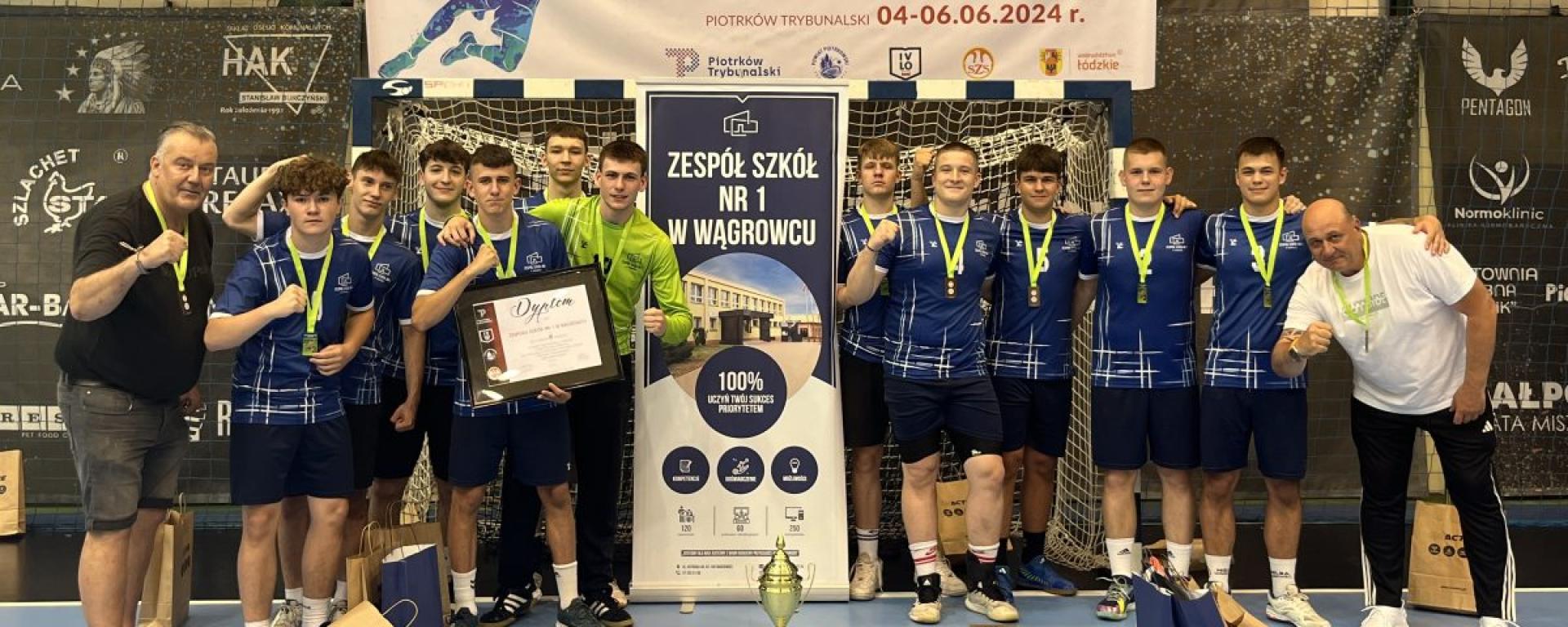 Giganci trzecią drużyną w Polsce - gratulujemy!