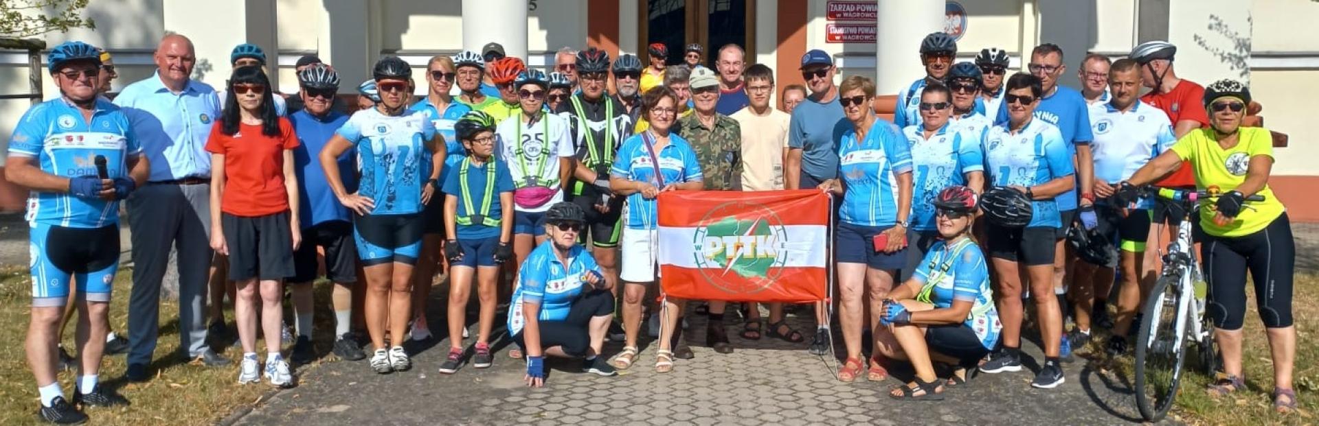 Rajd rowerowy odnowionym szlakiem św. Jakuba z Wągrowca do Dąbrówki Kościelnej