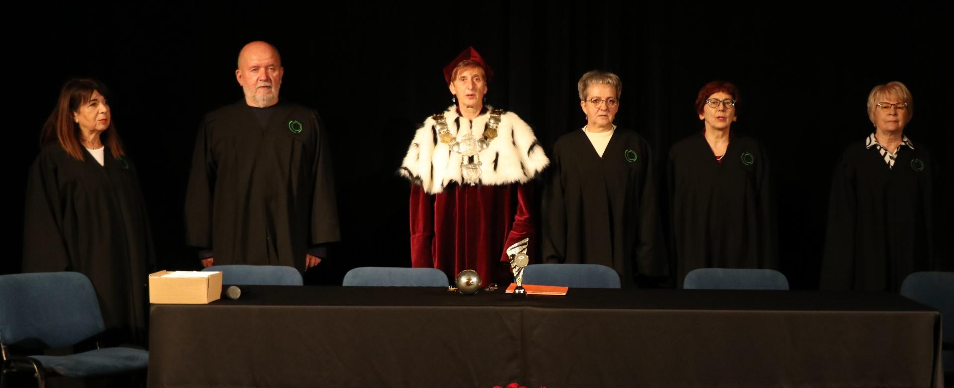 Inauguracja roku akademickiego Wągrowieckiego Uniwersytetu Trzeciego Wieku