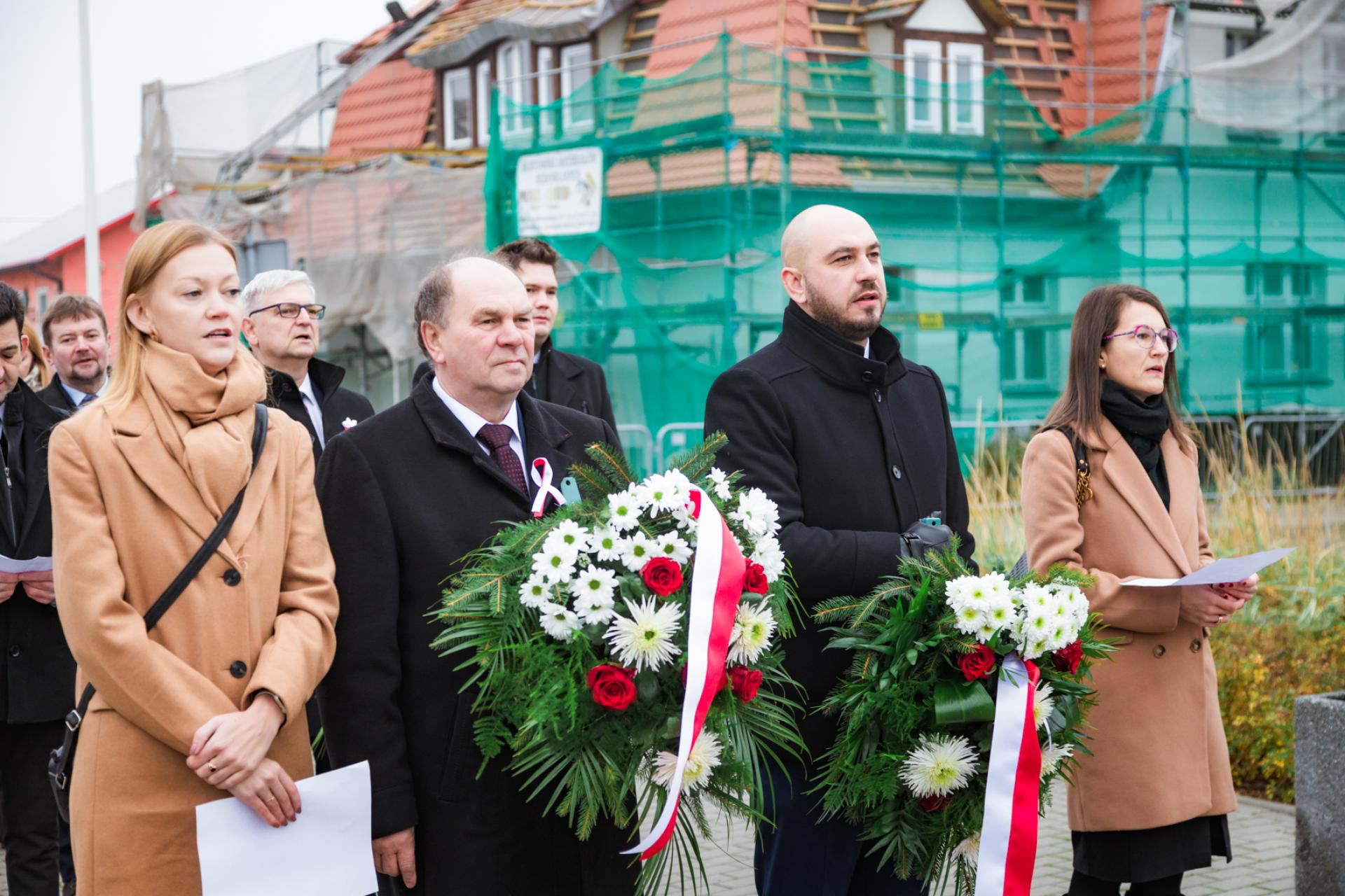 Delegacje Powiatu Wągrowieckiego uczciły w gminach Święto Niepodległości