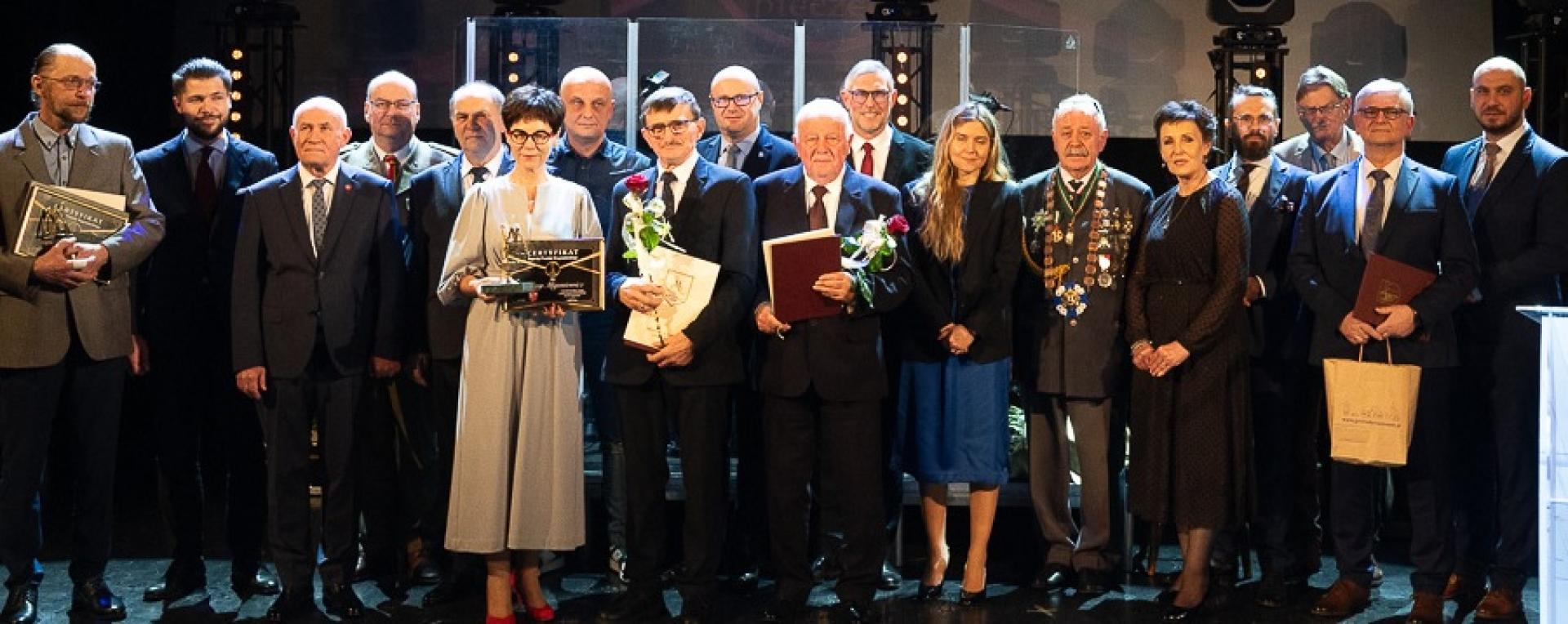 Iwona Migasiewicz i Aleksander Błaszkowski laureatami Złotej Pieczęci 2024