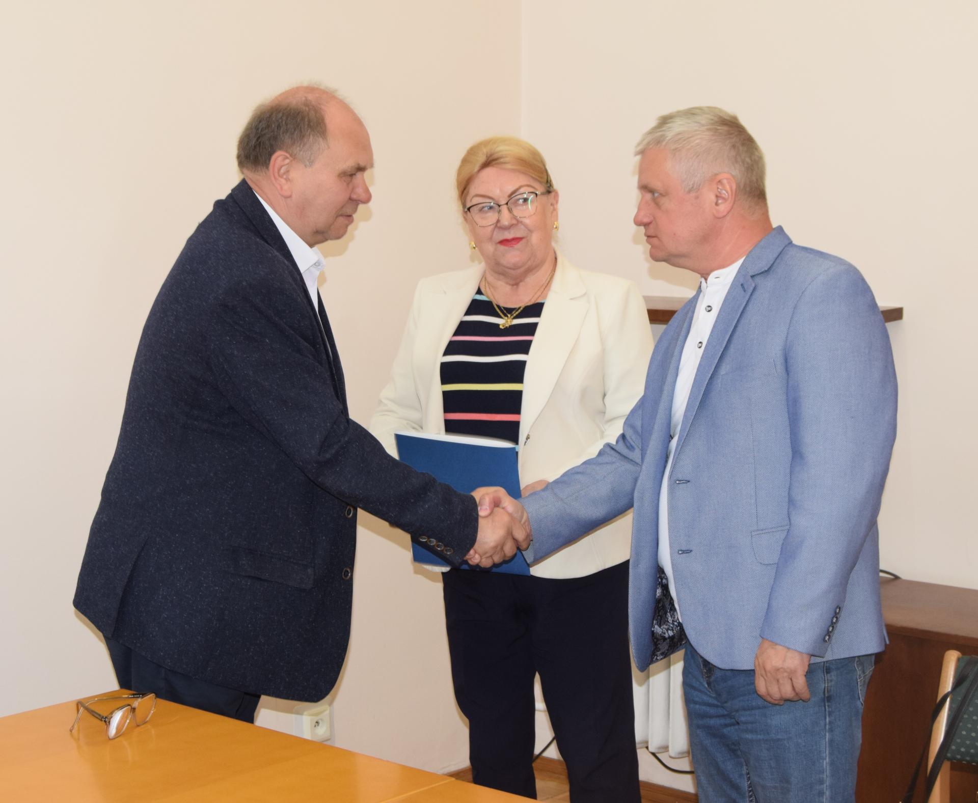 Spółki wodne otrzymały dotacje z powiatu