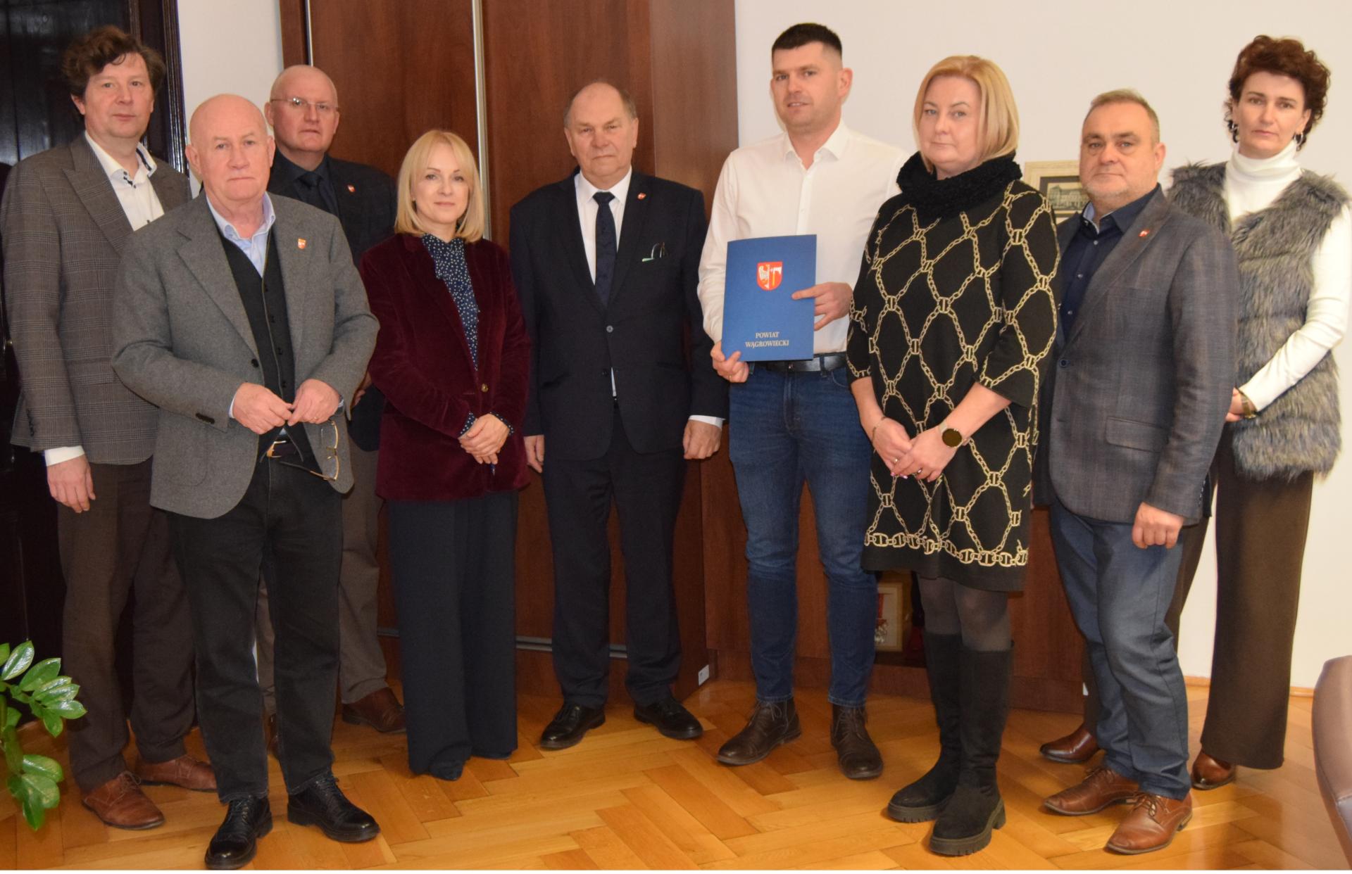 Umowa na remont drogi powiatowej nr 1609P Wągrowiec – Rąbczyn podpisana