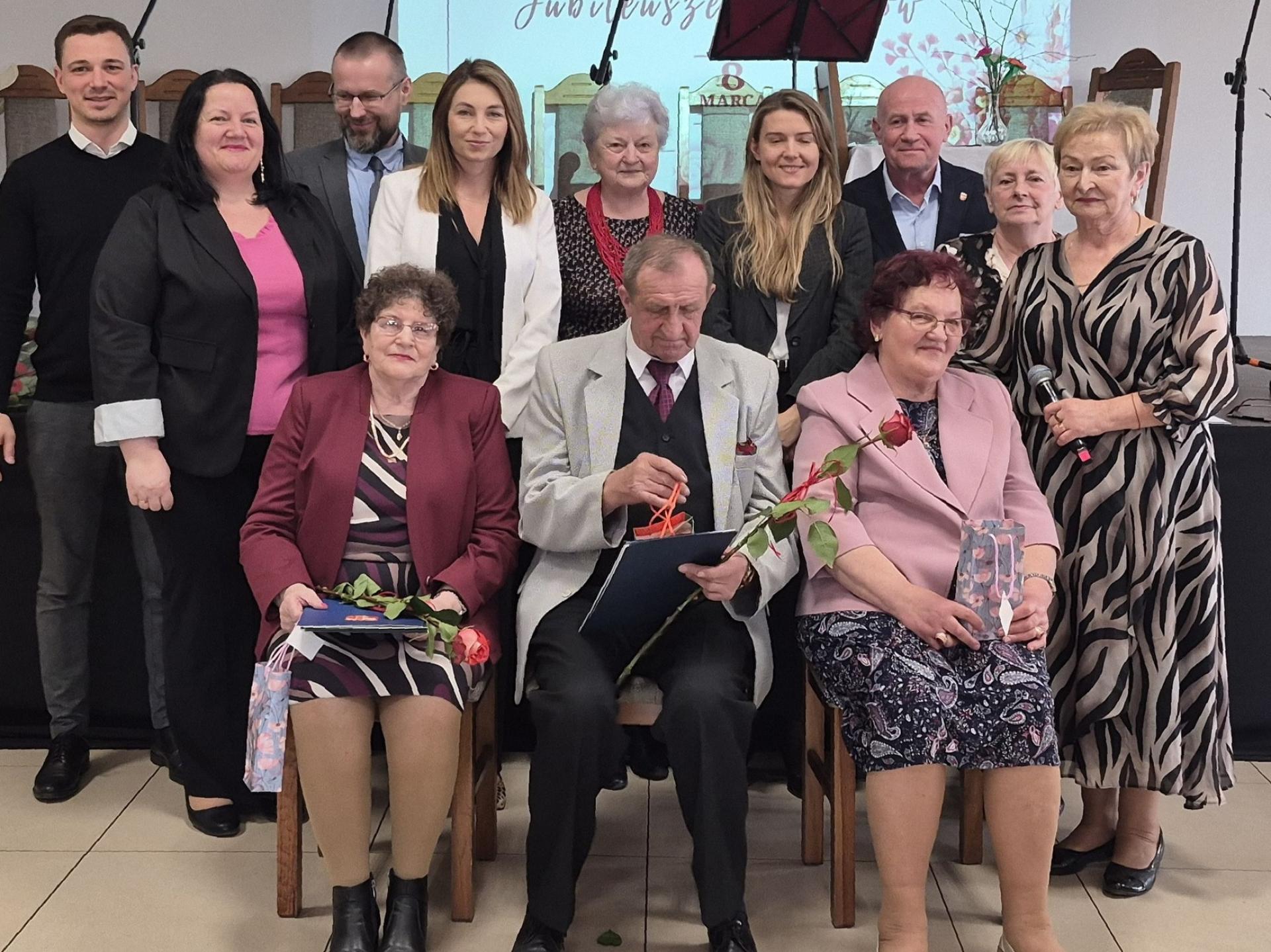 ŚWIĘTO JUBILATÓW I WYJĄTKOWY DZIEŃ KOBIET W STOWARZYSZENIU „CYSTERSI”
