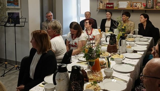 Śniadanie Wielkanocne w Warsztatach Terapii Zajęciowej w Gołańczy